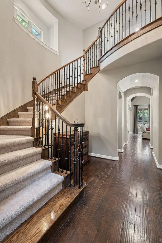 8912 Geranium Cove Austin TX 78738