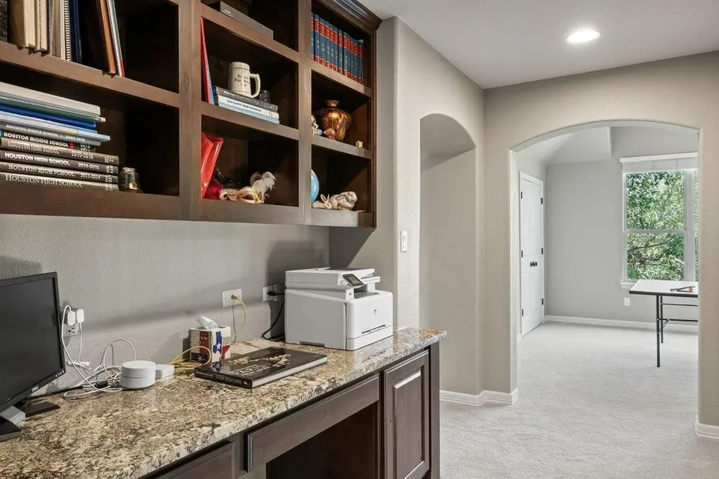 8912 Geranium Cove Austin TX 78738