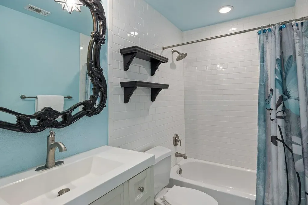8912 Geranium Cove Austin TX 78738