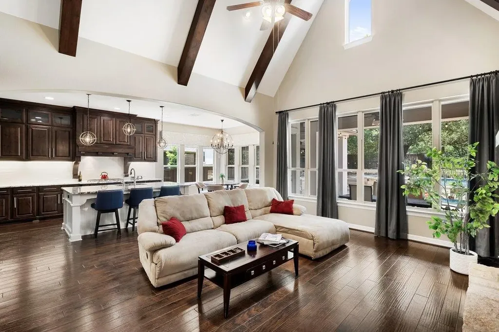 8912 Geranium Cove Austin TX 78738