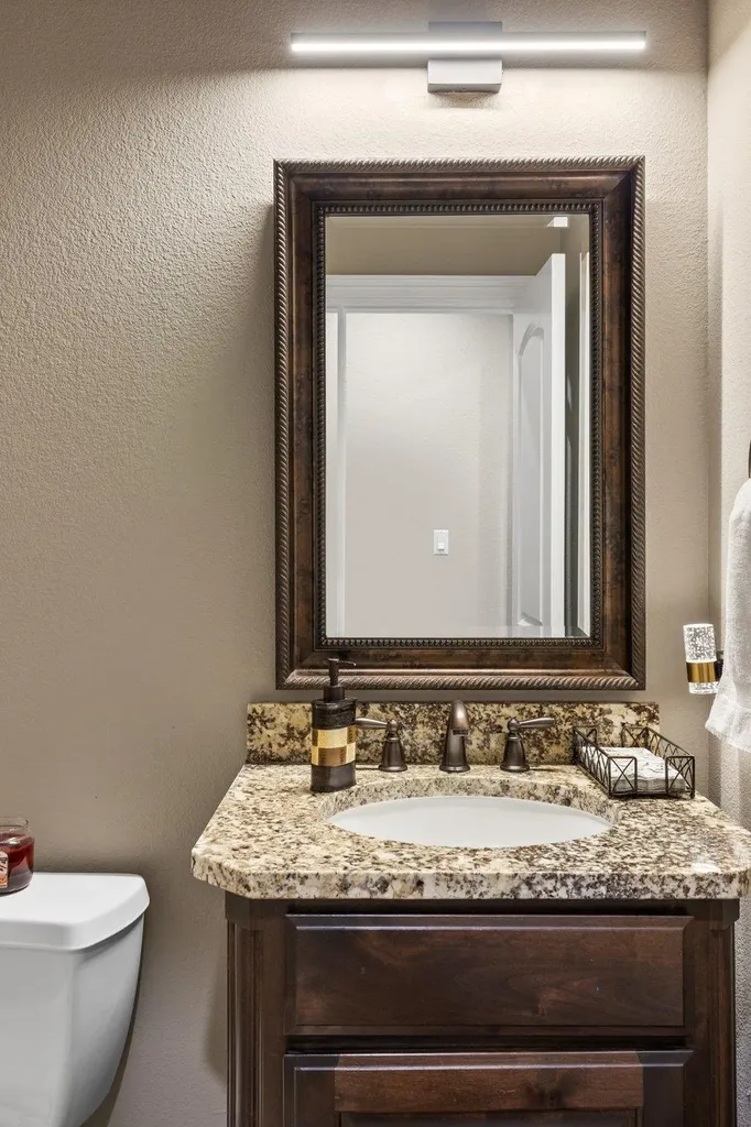 8912 Geranium Cove Austin TX 78738