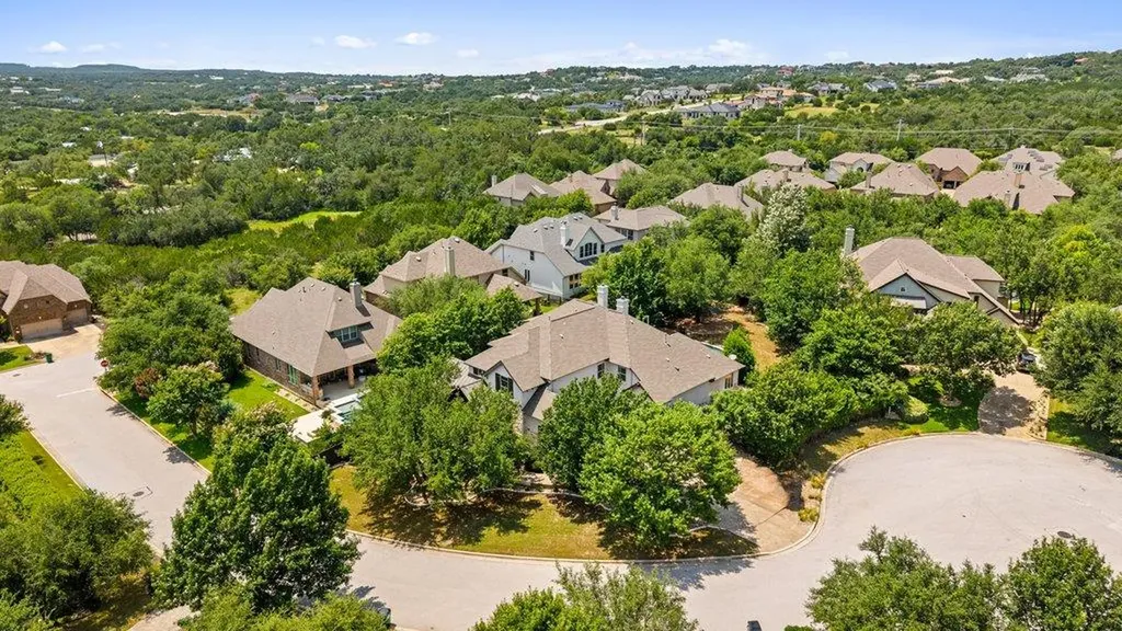 8912 Geranium Cove Austin TX 78738