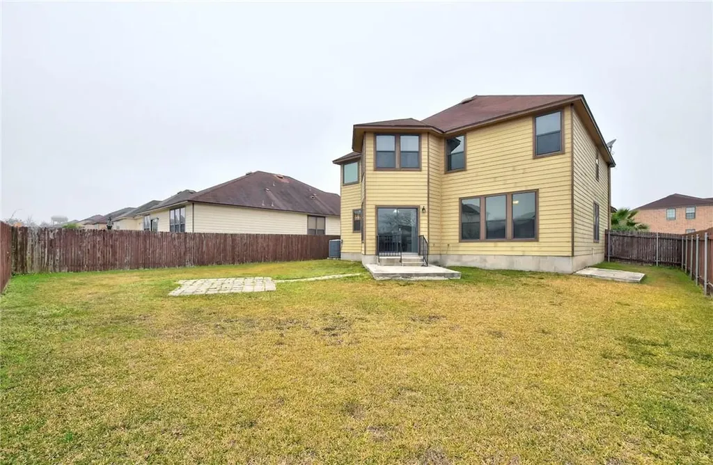 356 Matthews Lane Kyle TX 78640