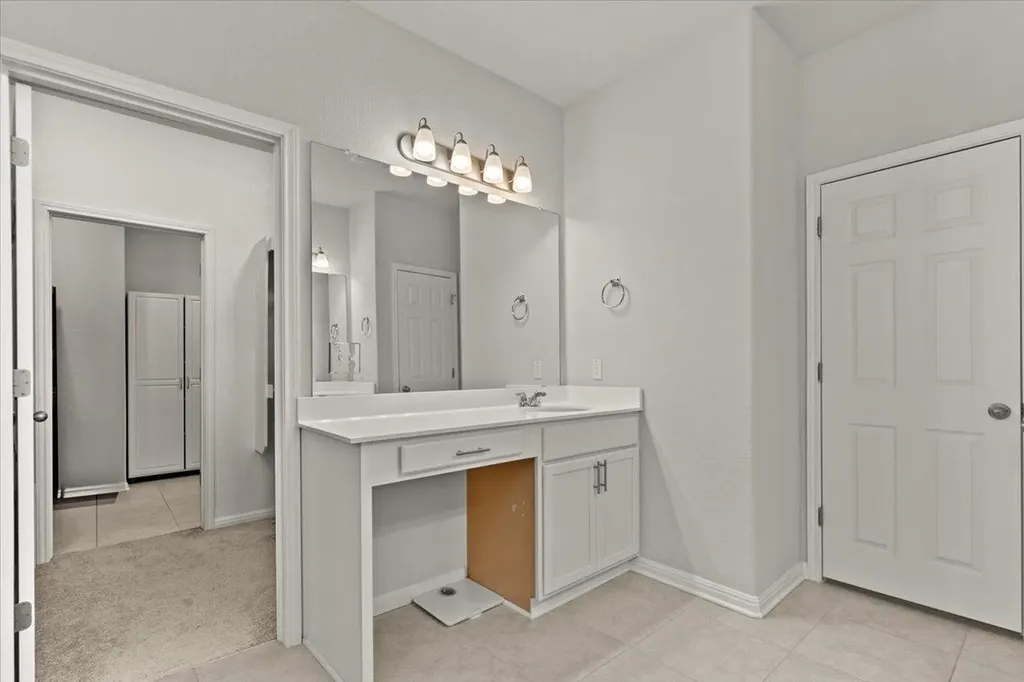213 Munk Lane Leander TX 78641