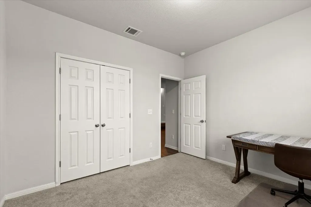 213 Munk Lane Leander TX 78641
