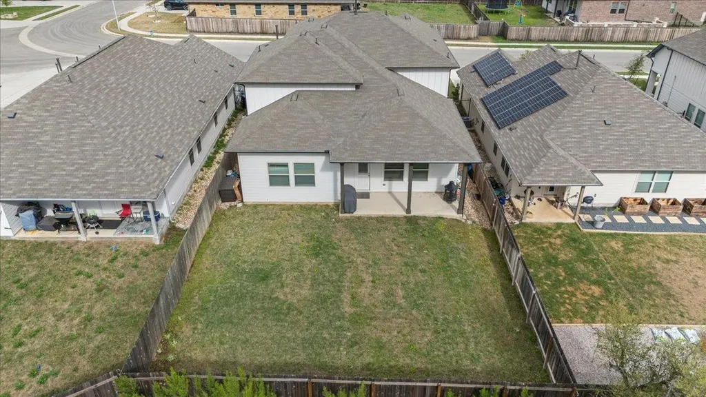 213 Munk Lane Leander TX 78641