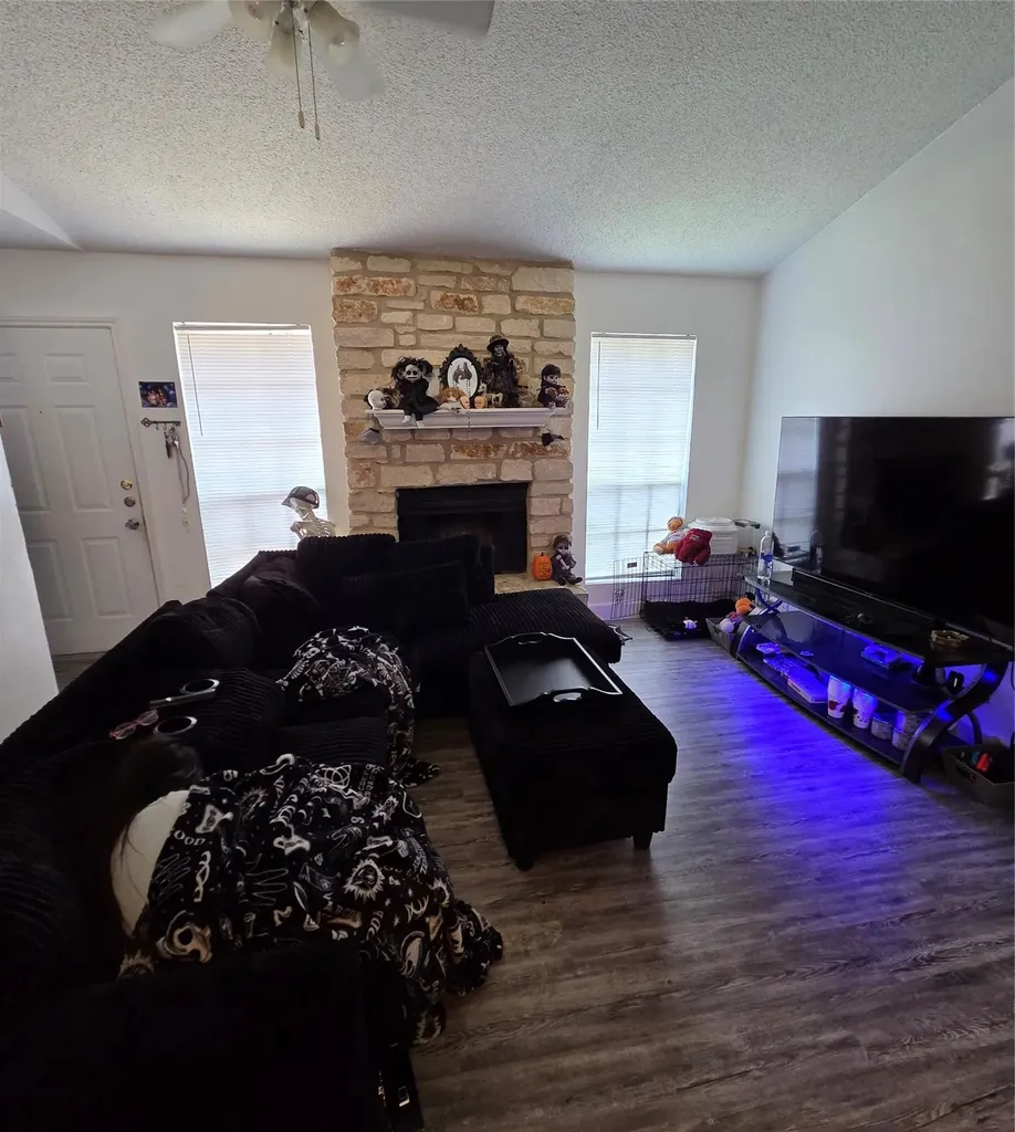 2013 Margalene Way Austin TX 78728