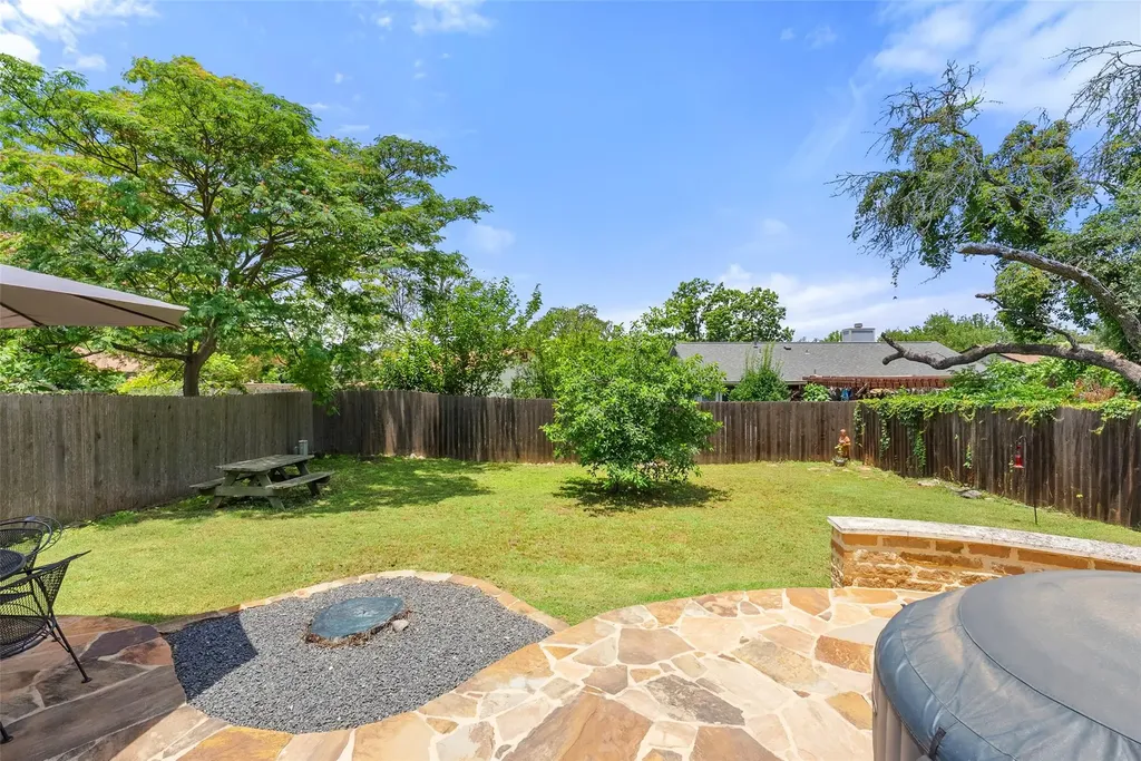 8406 Washita Drive Austin TX 78749