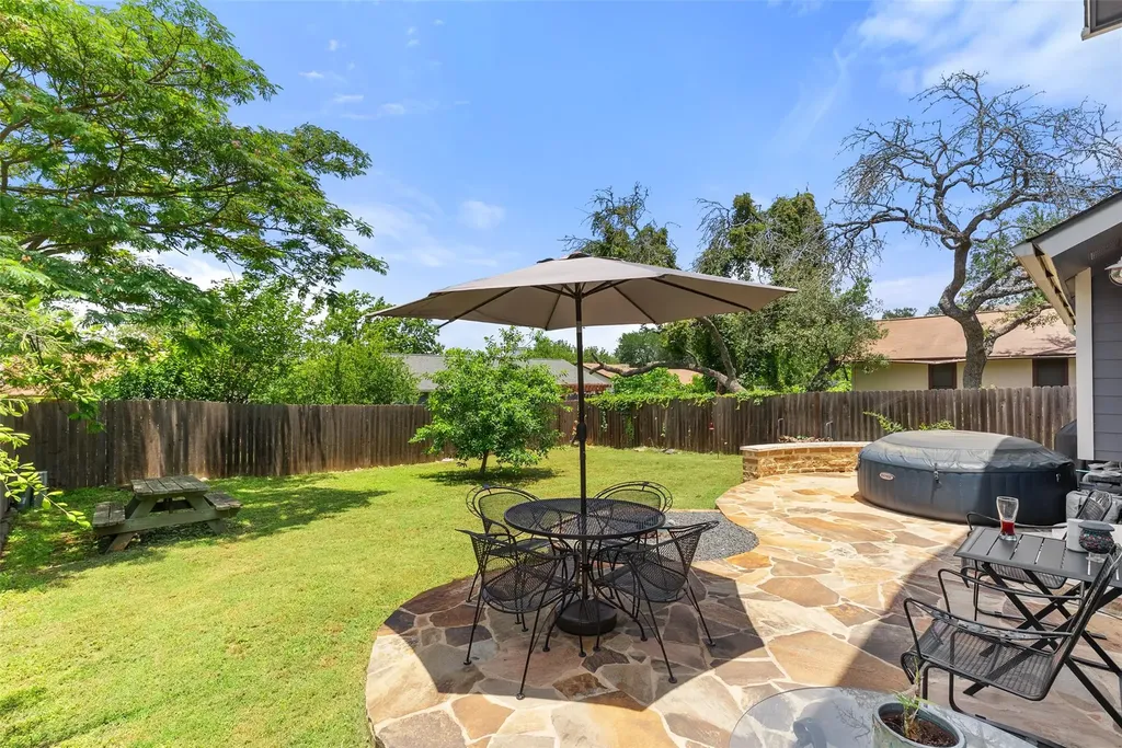 8406 Washita Drive Austin TX 78749