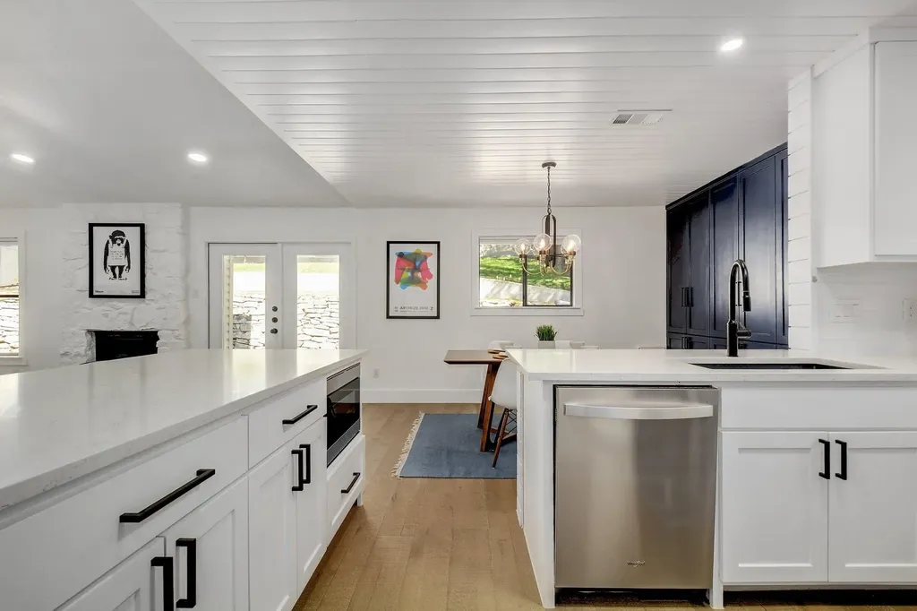 12212 Scribe Drive Austin TX 78759