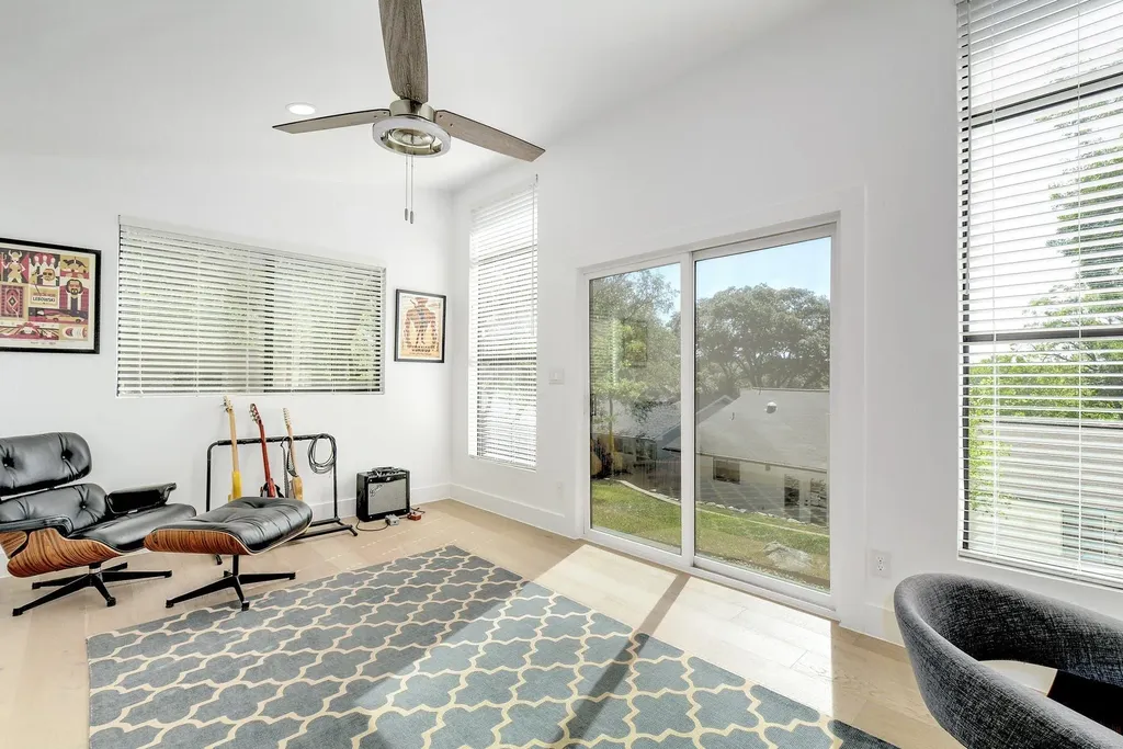 12212 Scribe Drive Austin TX 78759