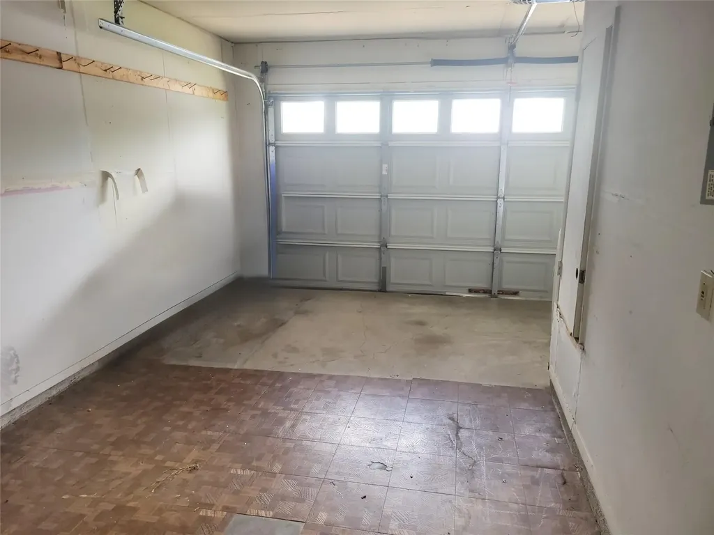 12301 Furrow Cove Austin TX 78753