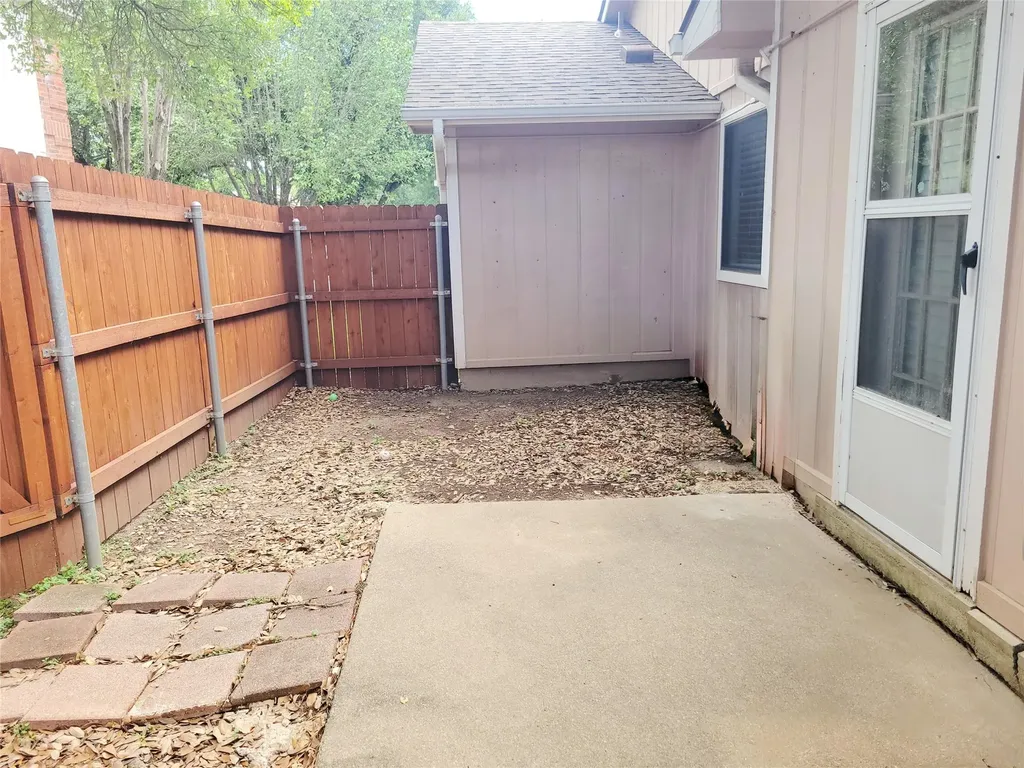 12301 Furrow Cove Austin TX 78753