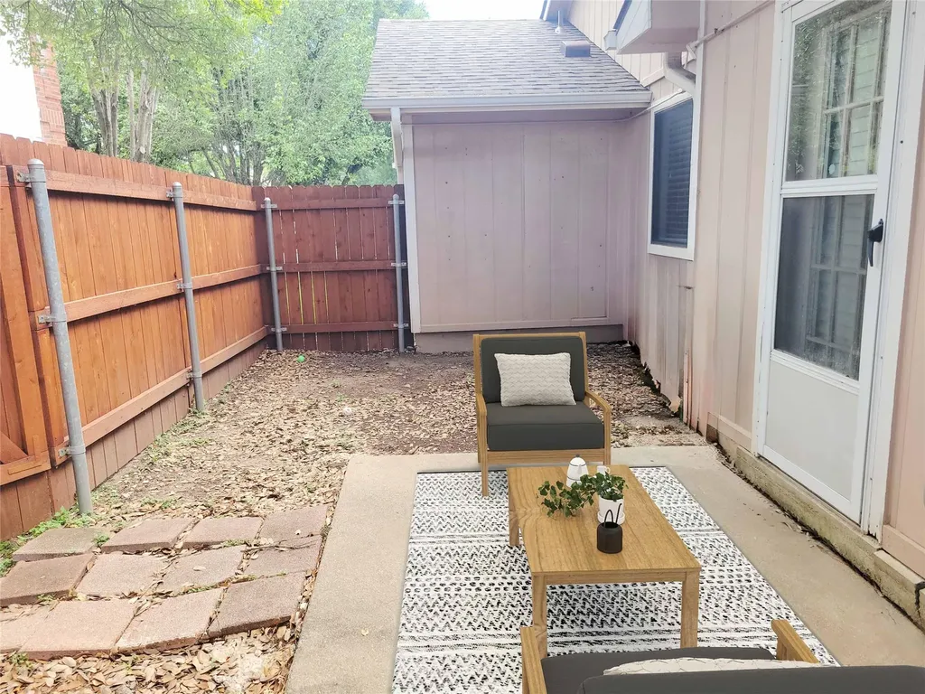 12301 Furrow Cove Austin TX 78753