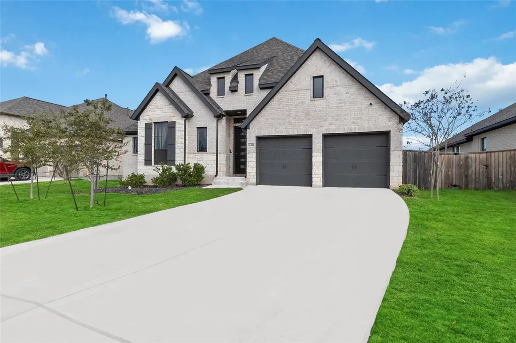 14421 Kira Lane Manor TX 78653