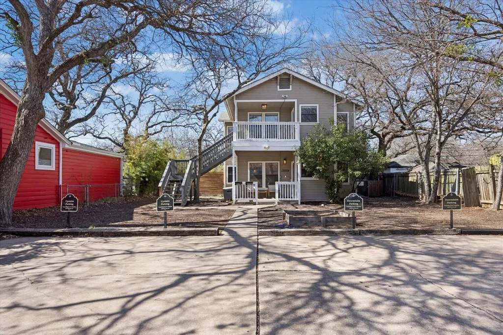 3202 French Place Austin TX 78722