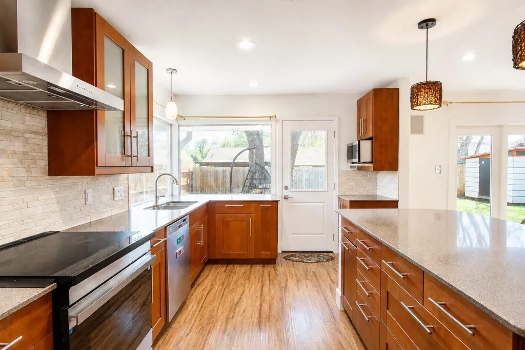 505 Chihuahua Trail Austin TX 78745