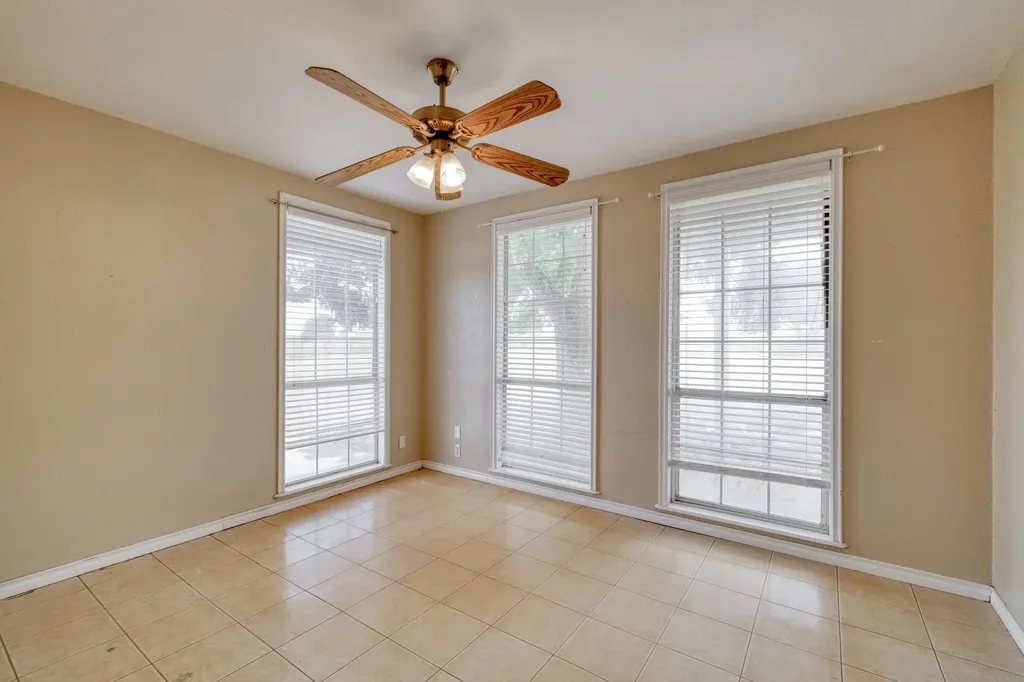 2701 Windy Ridge Road Taylor TX 76574
