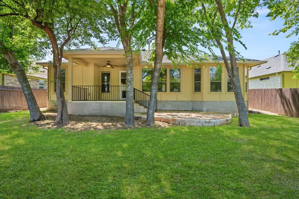 640 Wiltshire Drive Hutto TX 78634