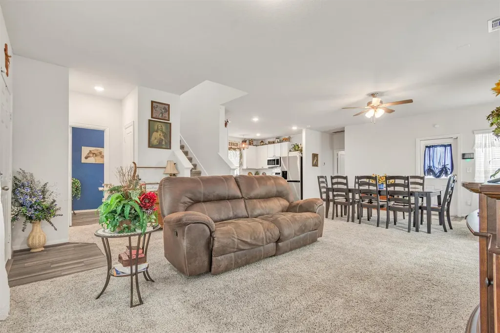 124 Zion Drive Kyle TX 78640
