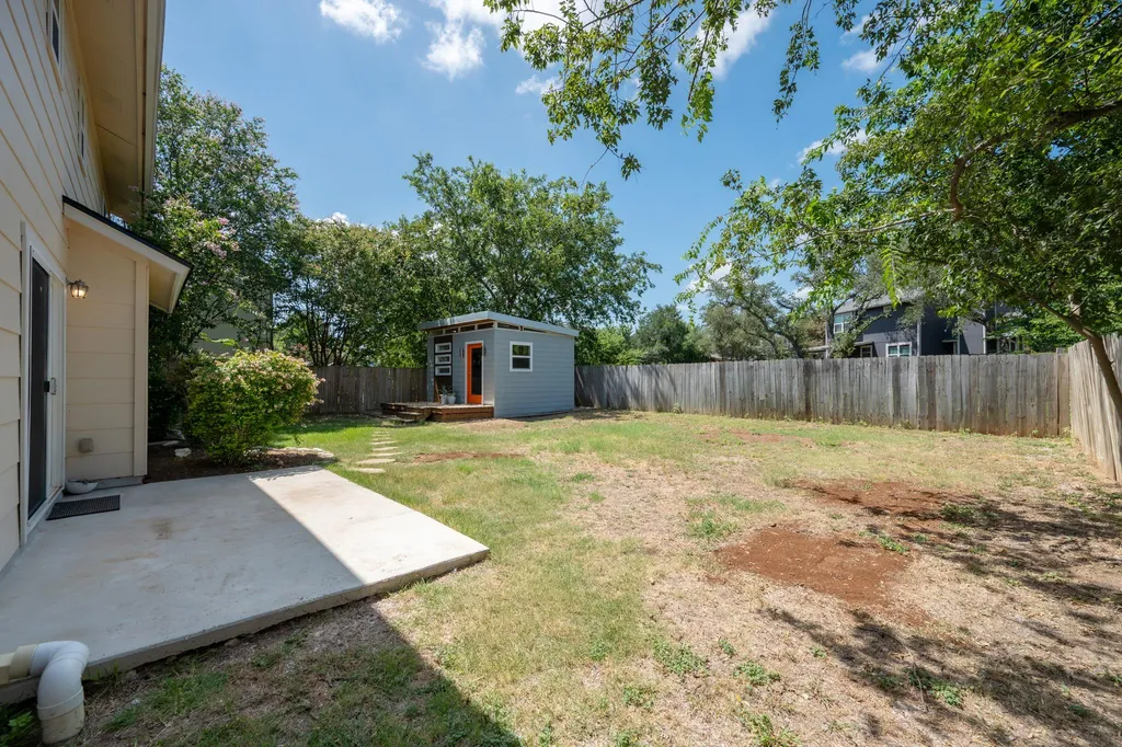 4105 Eskew Drive Austin TX 78749