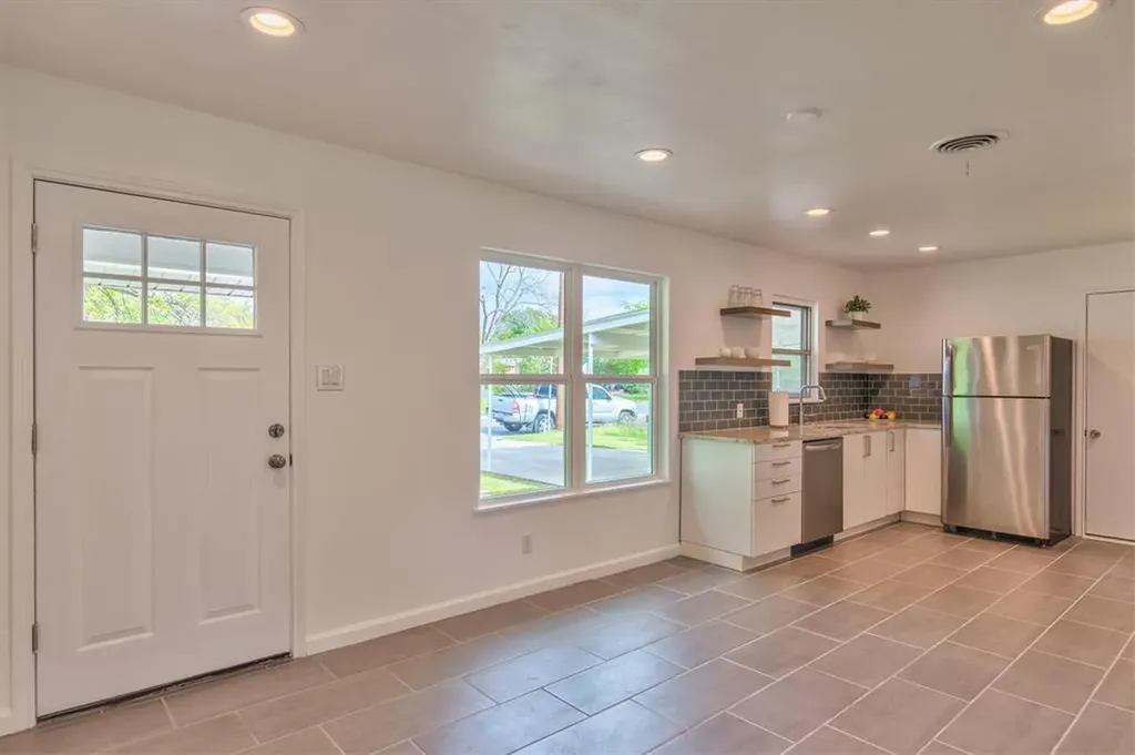 8107 Lazy Lane Austin TX 78757