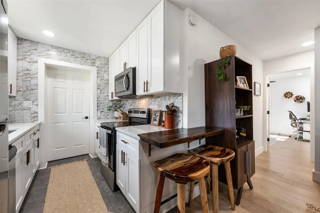 1616 Webberville Road Austin TX 78721
