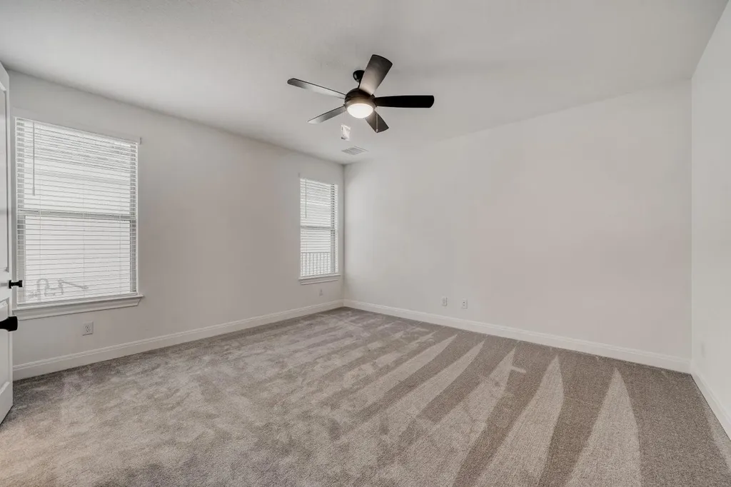 116 International Street Buda TX 78610
