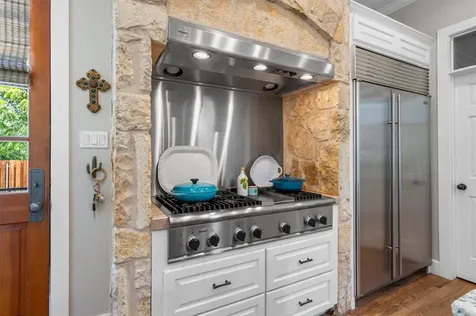 5503 New Haven Court Austin TX 78756