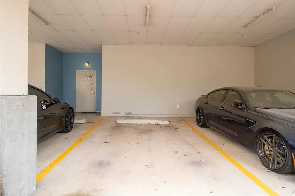 2401 E 6th Street Austin TX 78702