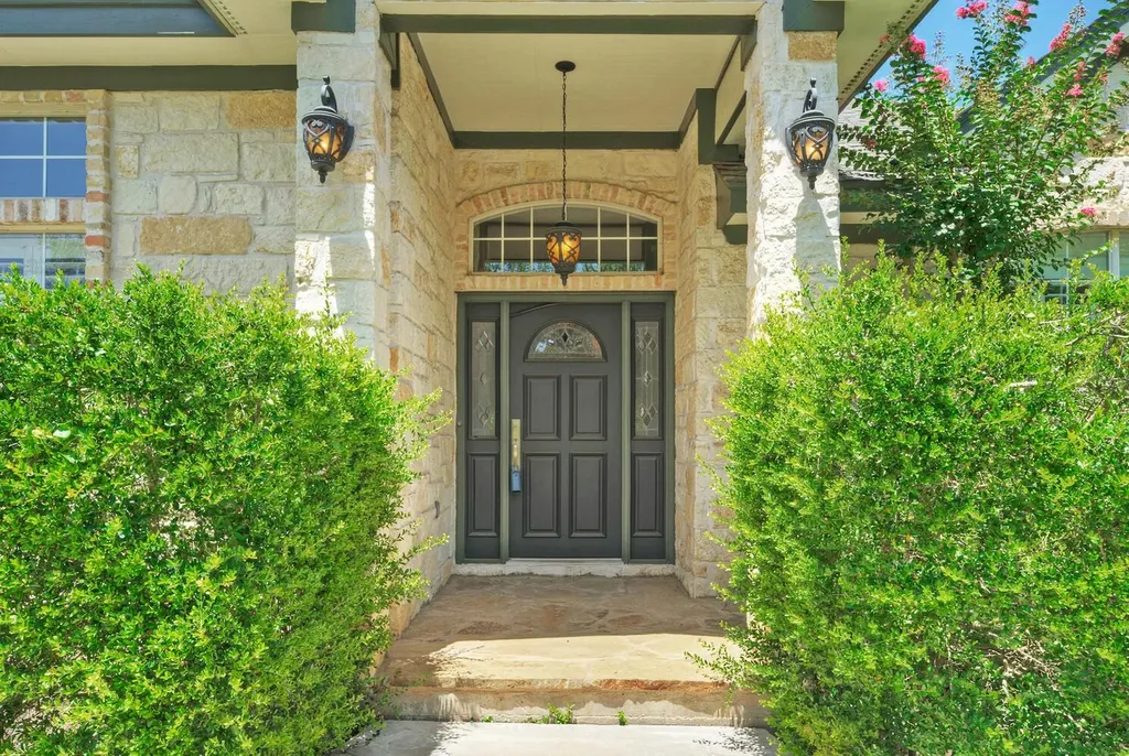 12225 Triple Creek Circle Dripping Springs TX 78620
