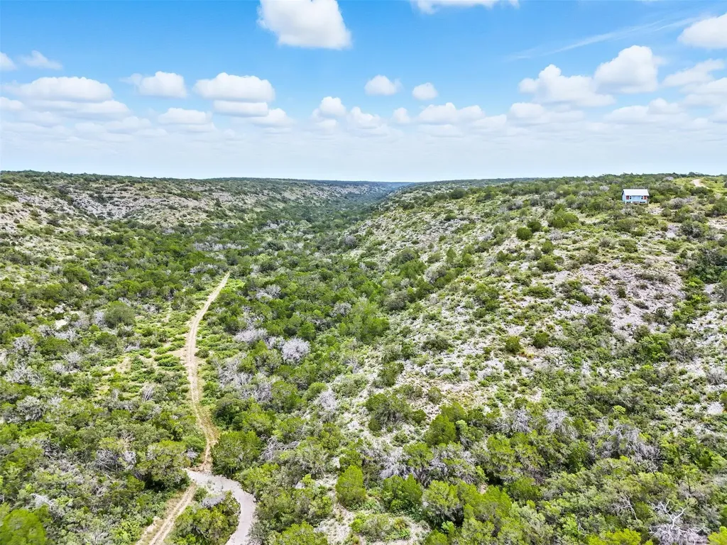 1922 Sd 65071 Rocksprings TX 78880