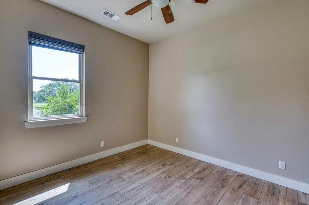 804 Four Oaks Lane Marble Falls TX 78654