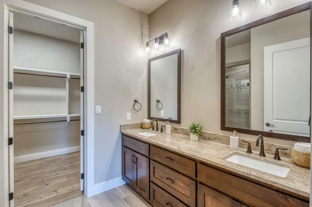 804 Four Oaks Lane Marble Falls TX 78654