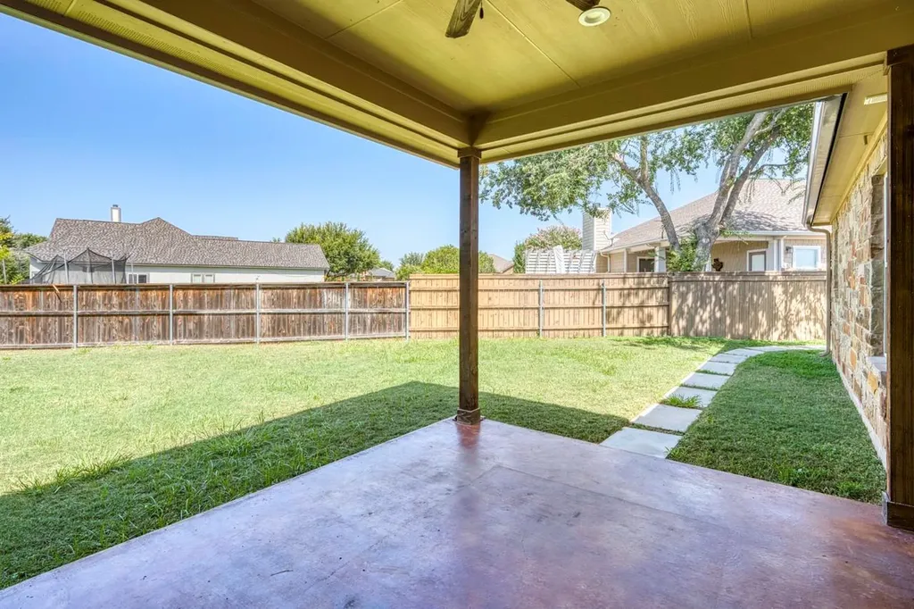 804 Four Oaks Lane Marble Falls TX 78654