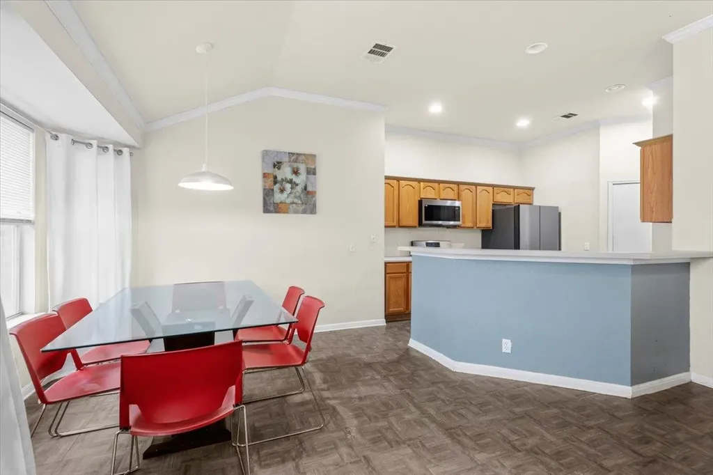 281 Leonardo Street Kyle TX 78640