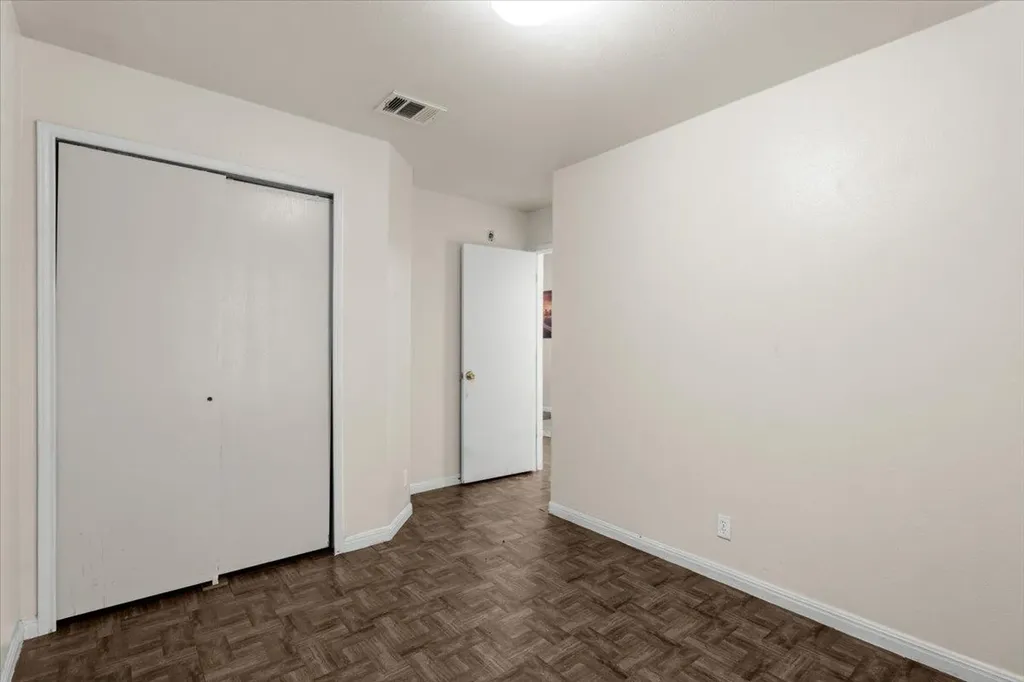 281 Leonardo Street Kyle TX 78640