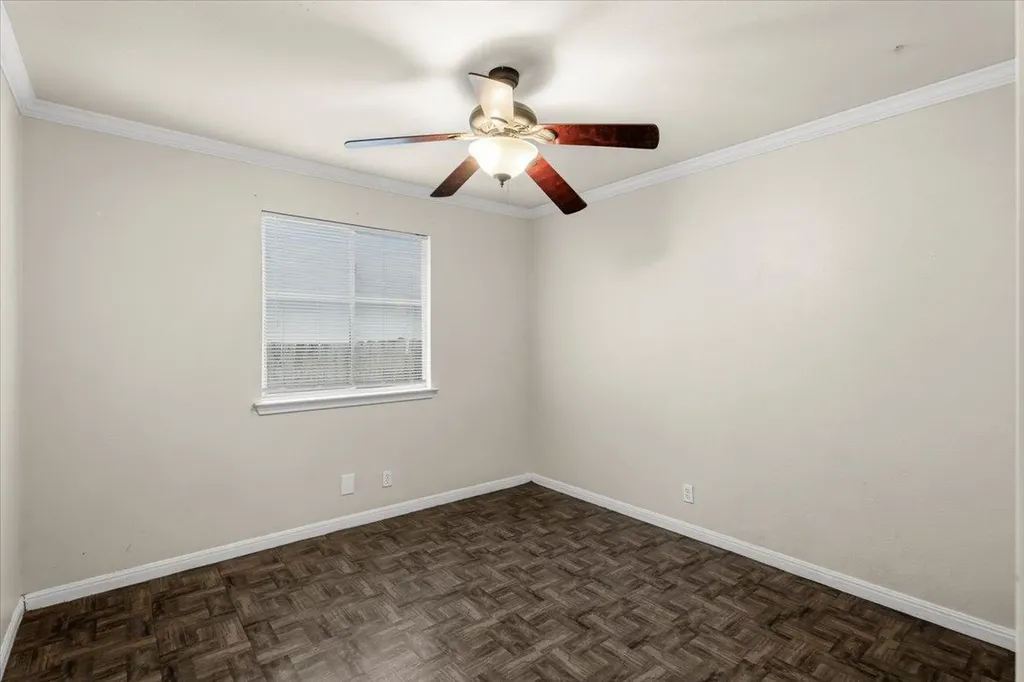 281 Leonardo Street Kyle TX 78640