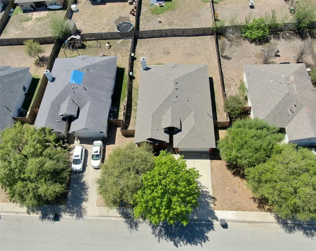 281 Leonardo Street Kyle TX 78640