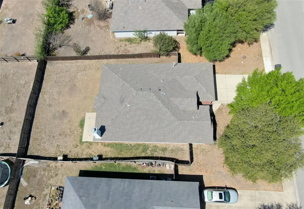 281 Leonardo Street Kyle TX 78640