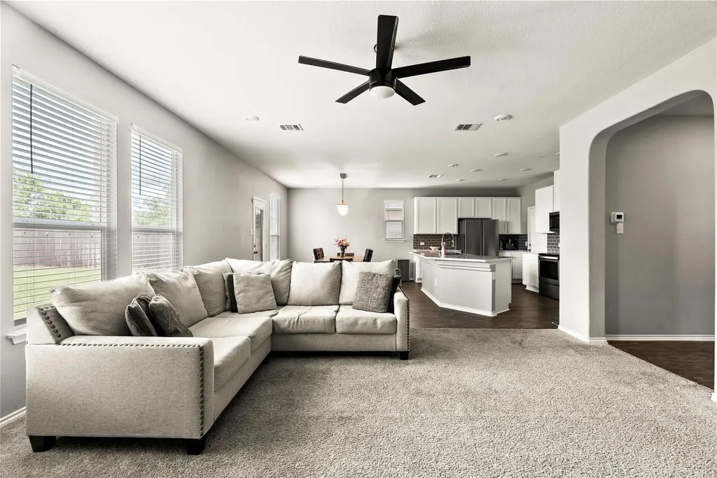 214 Saranac Drive Elgin TX 78621