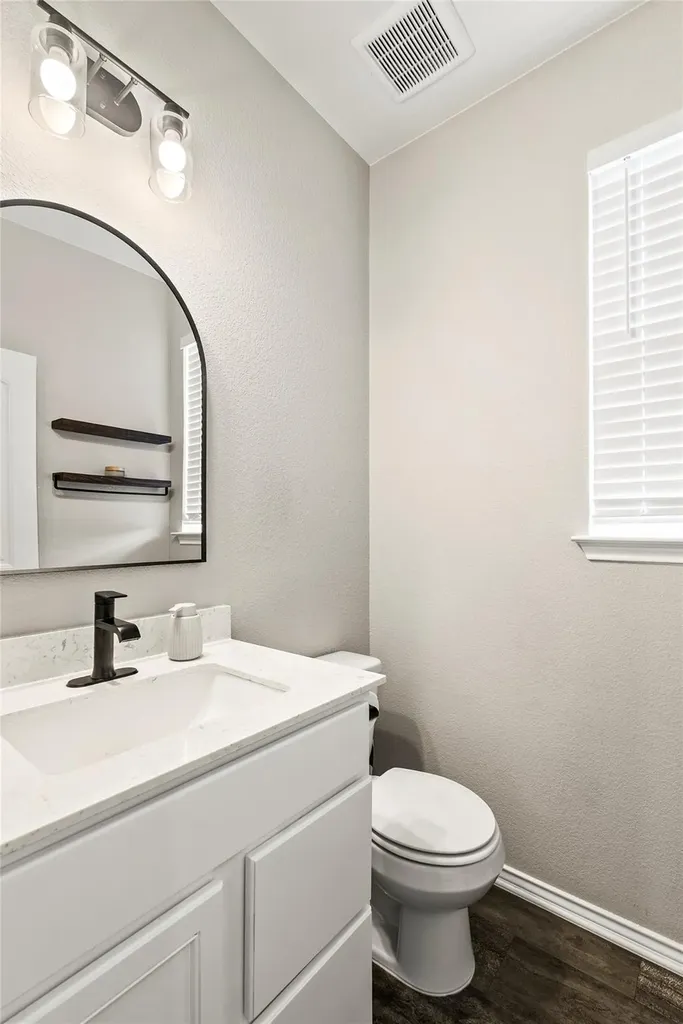214 Saranac Drive Elgin TX 78621