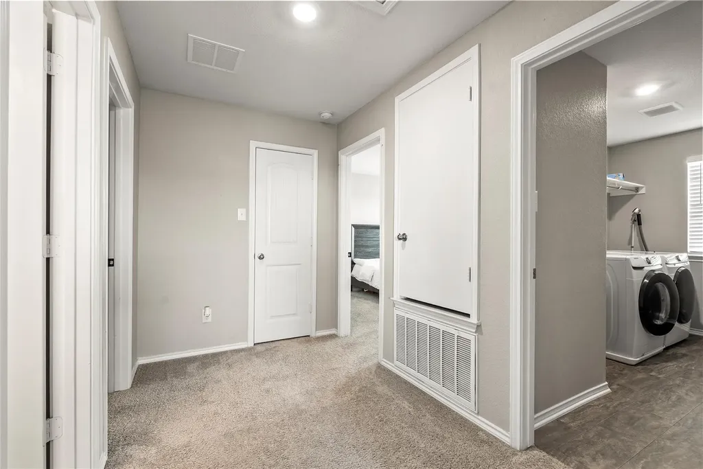 214 Saranac Drive Elgin TX 78621