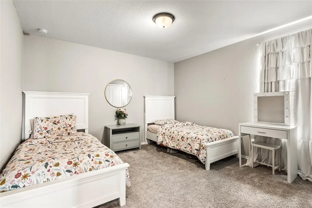 214 Saranac Drive Elgin TX 78621
