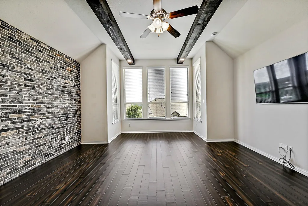 7801 Turnback Ledge Trail Lago Vista TX 78645
