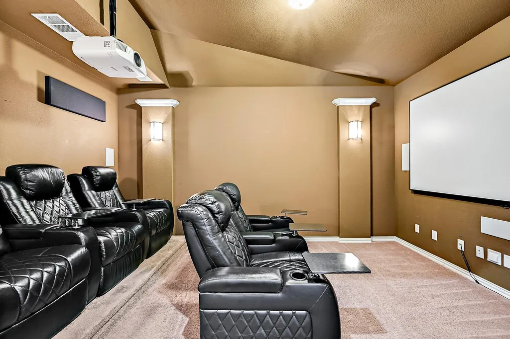 7801 Turnback Ledge Trail Lago Vista TX 78645