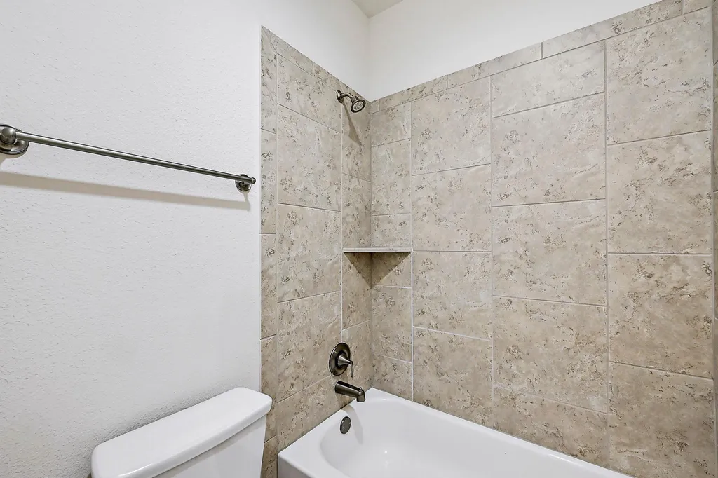 7801 Turnback Ledge Trail Lago Vista TX 78645