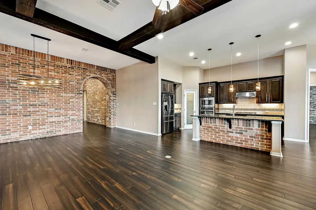 7801 Turnback Ledge Trail Lago Vista TX 78645