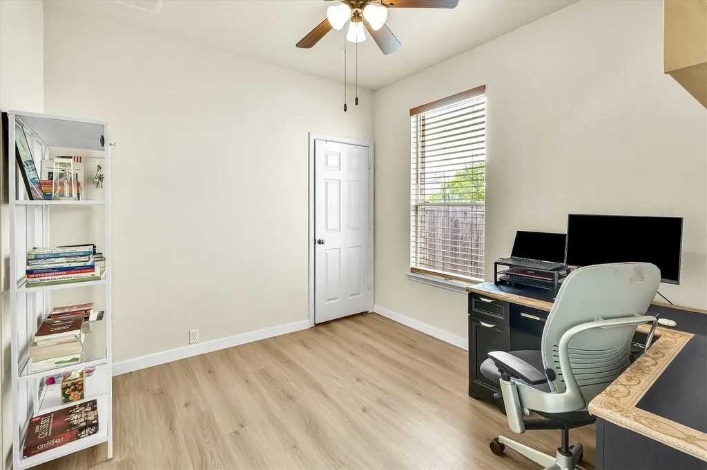 3521 Shiraz Loop Round Rock TX 78665