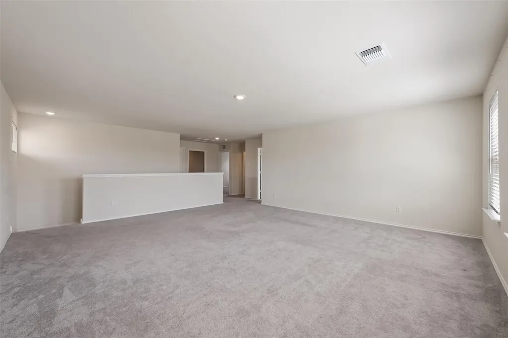 225 Gunther Way Taylor TX 76574